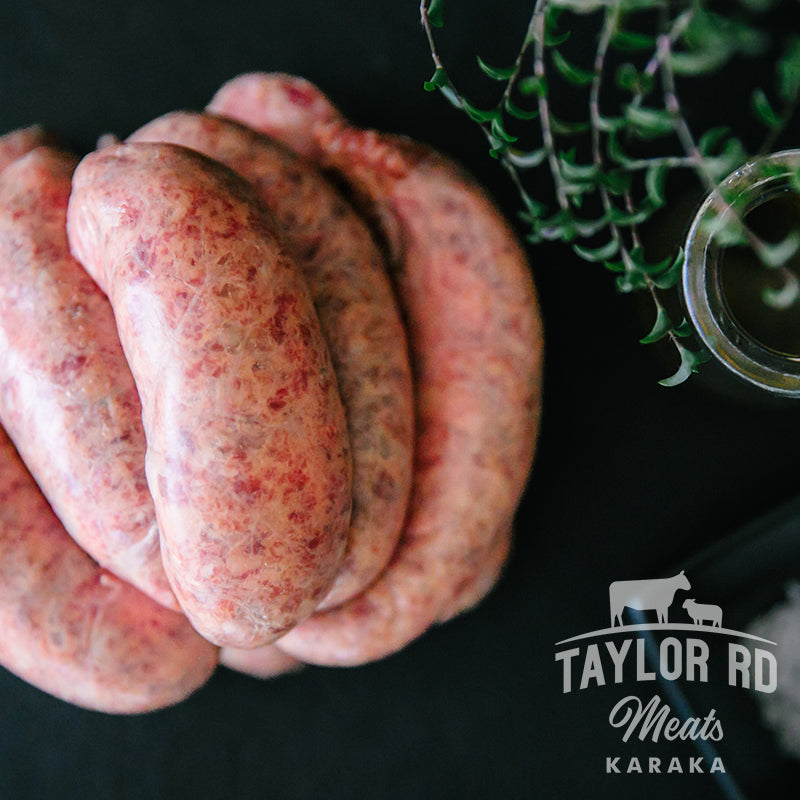 Indulge in Taylor Road Meats&#39; delicious Beef Sausages, made with premium ingredients and bursting with flavour, perfect for grilling, frying, or adding to your favourite recipes.